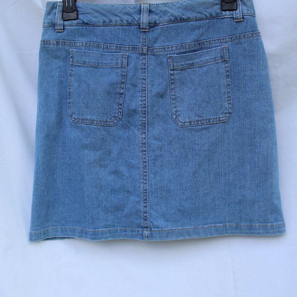 Croftt & Barrow Stretch Jean Skort Size 6 - Picture 2 of 8